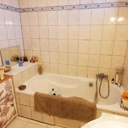 Sdb Privee, Parking, Wifi & Bureau