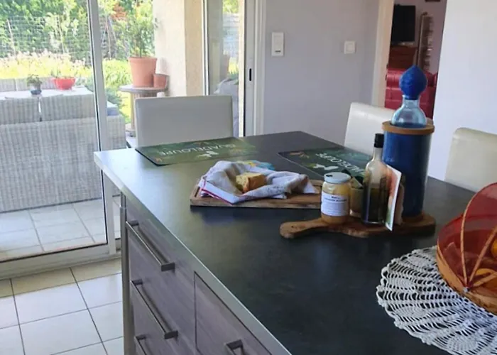 Sdb Privee, Parking, Wifi & Bureau Labarthe-sur-Leze